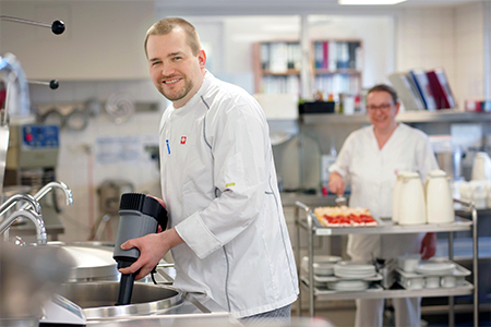 caritas-lahr-kachel-gastronomie